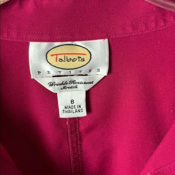 Talbots Womans 8 Raspberry Button Down Blouse Stretch Wrinkle Resistant Shirt - Picture 2 of 3